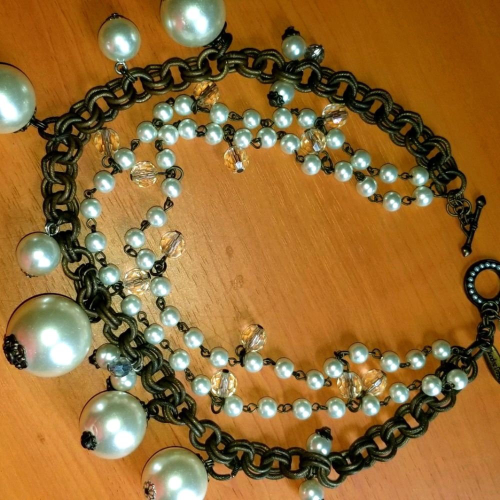 Plunder Chunky Pearl Necklace